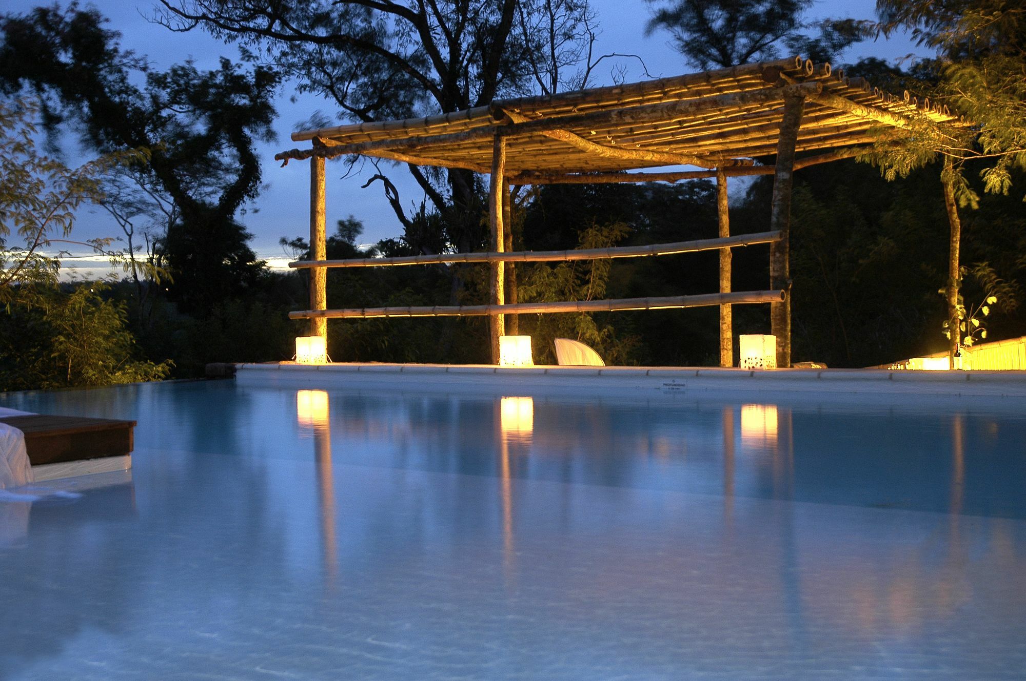 Raices Amambai Lodges Puerto Iguazu Bagian luar foto