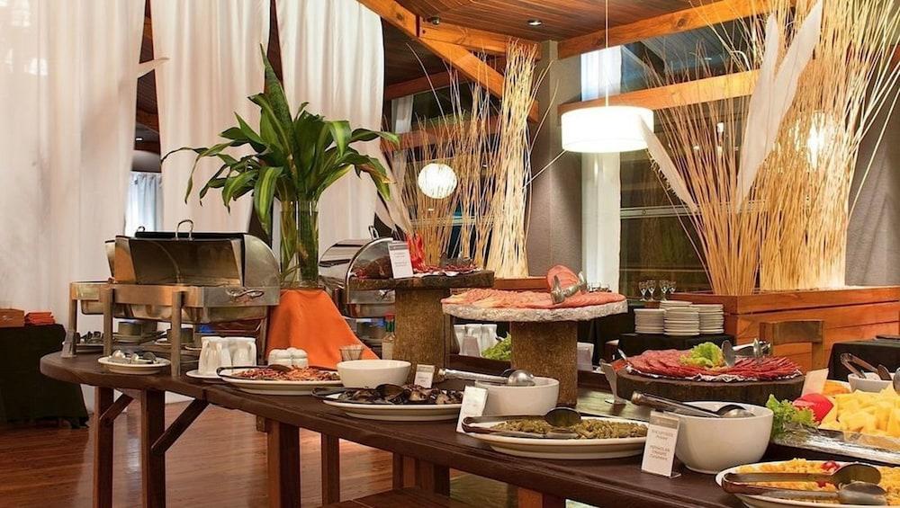 Raices Amambai Lodges Puerto Iguazu Bagian luar foto
