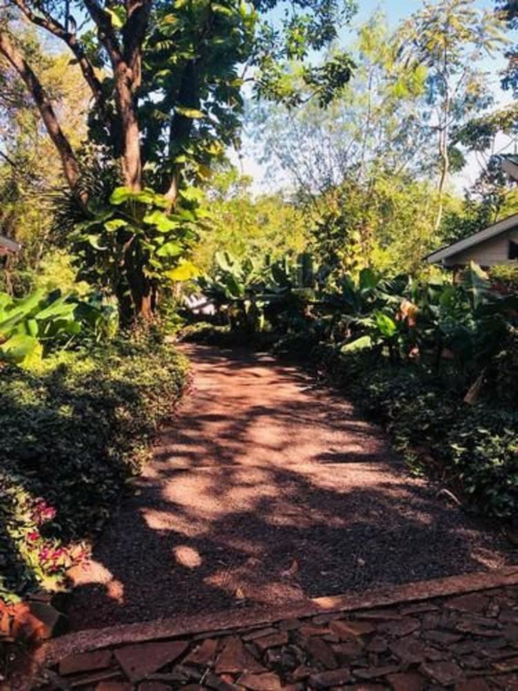Raices Amambai Lodges Puerto Iguazu Bagian luar foto